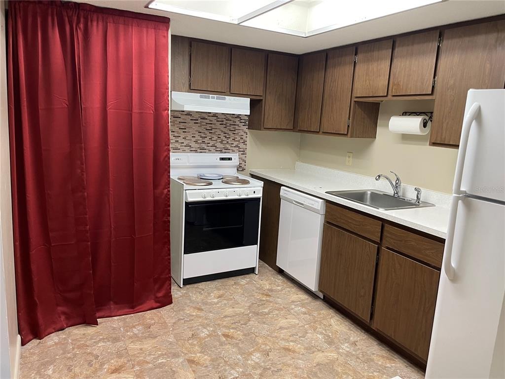 Bahia Cir, Ocala, FL 34472 #1