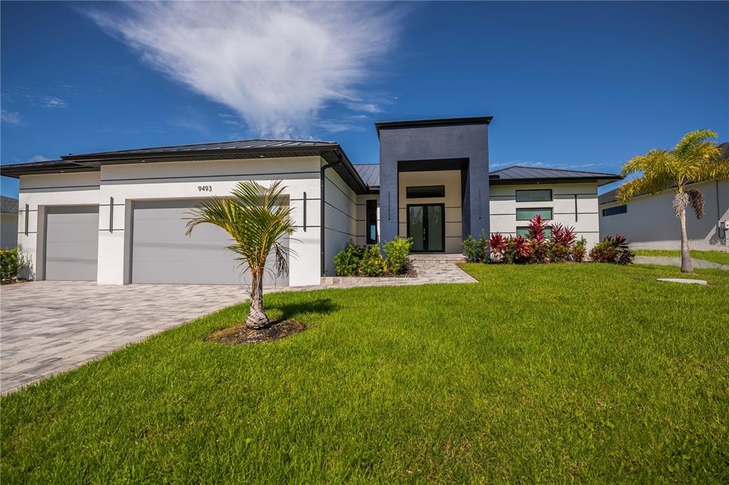 Street Paul Dr, Port Charlotte, FL 33981