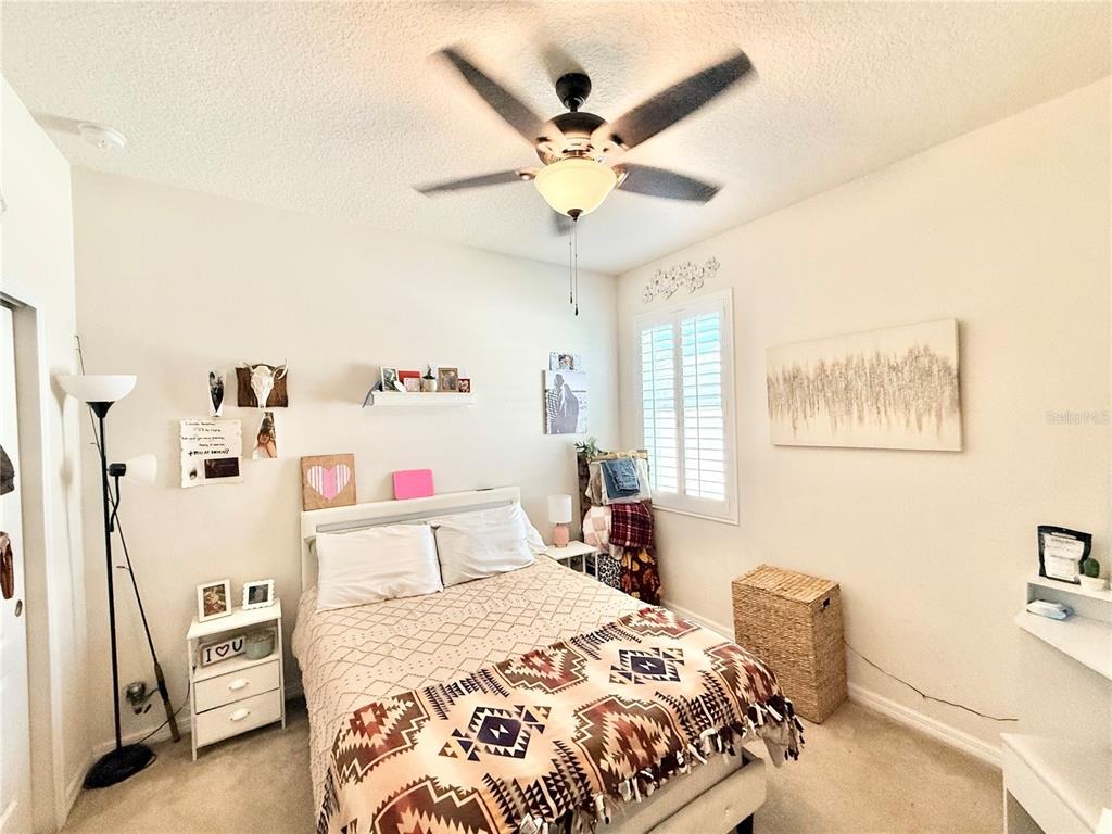 Limerick Cir, Grand Island, FL 32735 #1