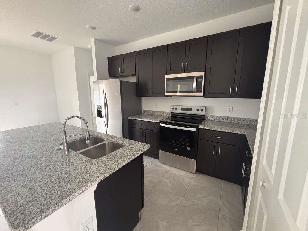 Tracy Ct, Dunnellon, FL 34433 #1