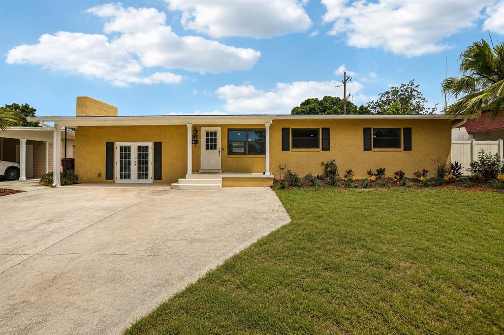 Pelican Ln, Orlando, FL 32803