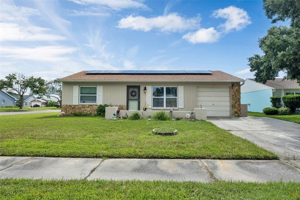 105th Ave, Clearwater, FL 33762