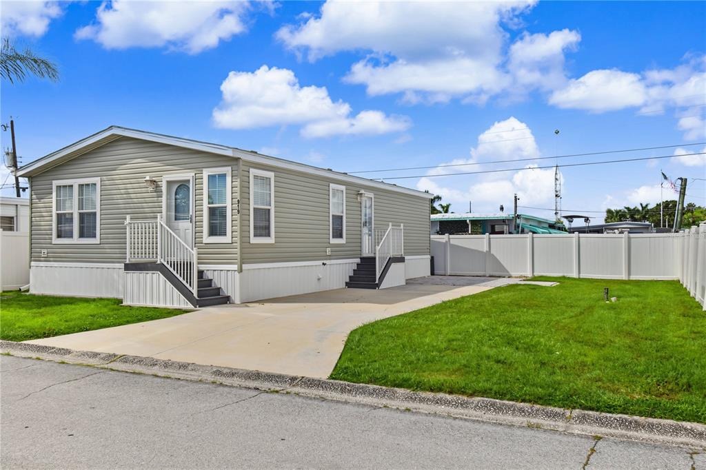 50th Ave, Bradenton, FL 34207