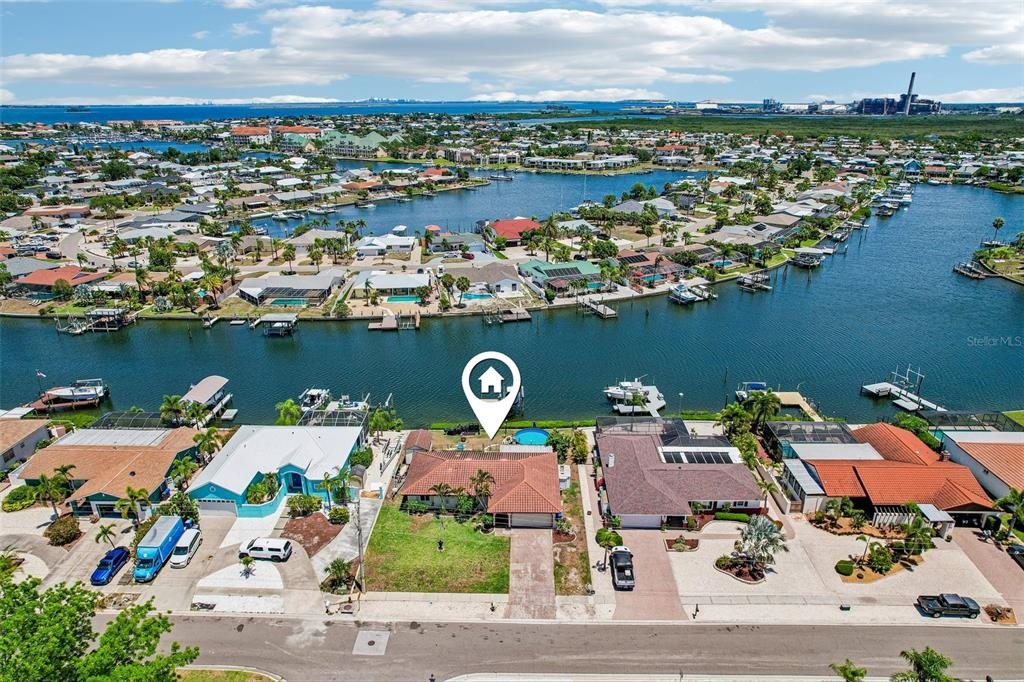 Flamingo Dr, Apollo Beach, FL 33572