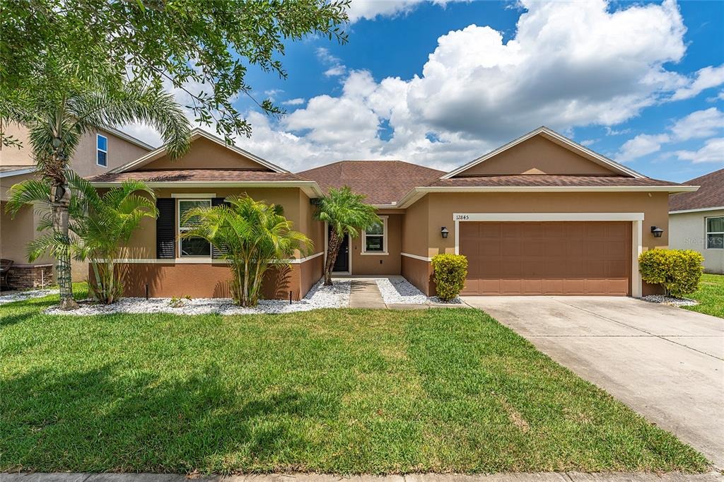 Sawgrass Pine Cir, Orlando, FL 32824