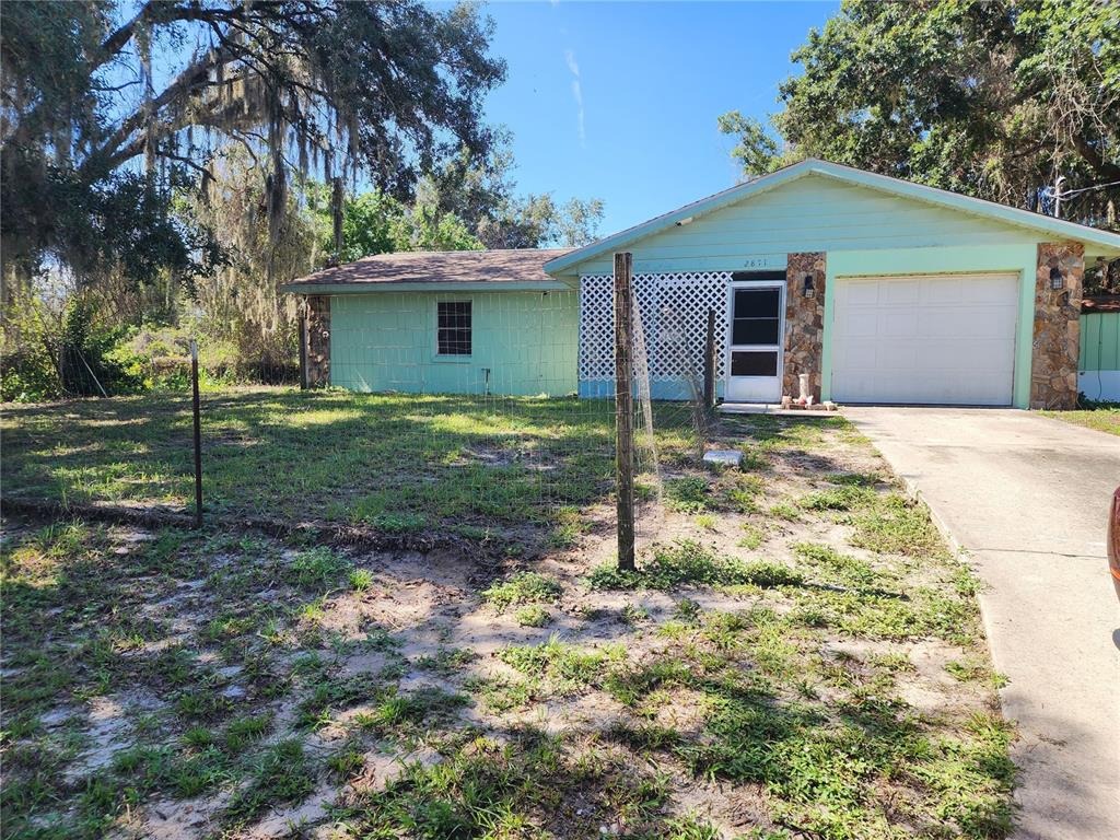 Albatross Rd, Avon Park, FL 33825