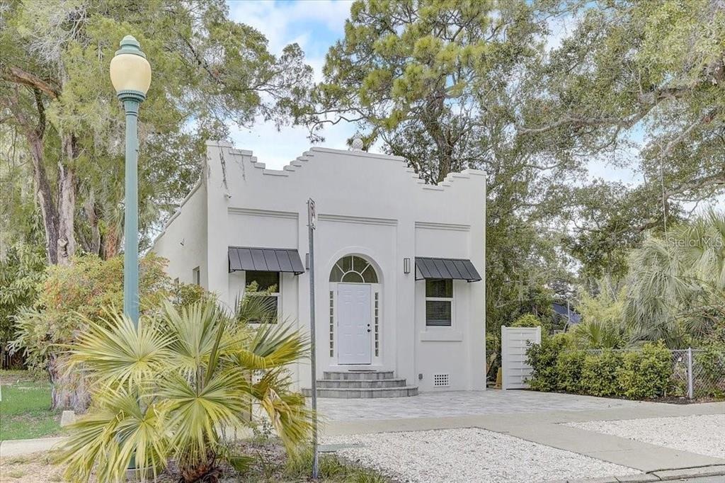 6th St, Sarasota, FL 34236