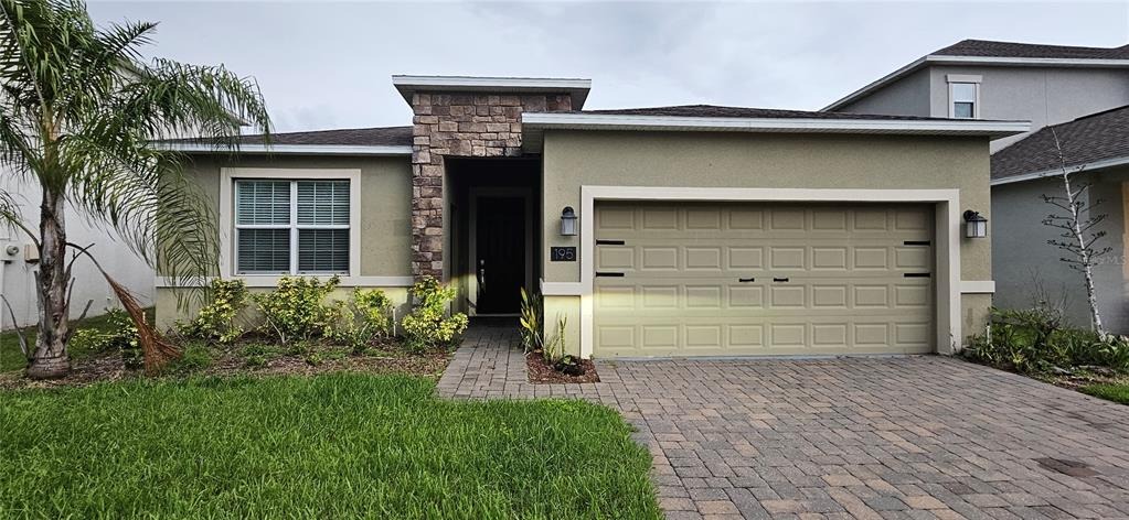 Preston Ave, Davenport, FL 33837