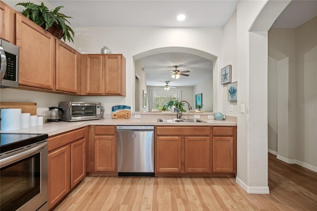 Willimette Dr, Wesley Chapel, FL 33543 #1