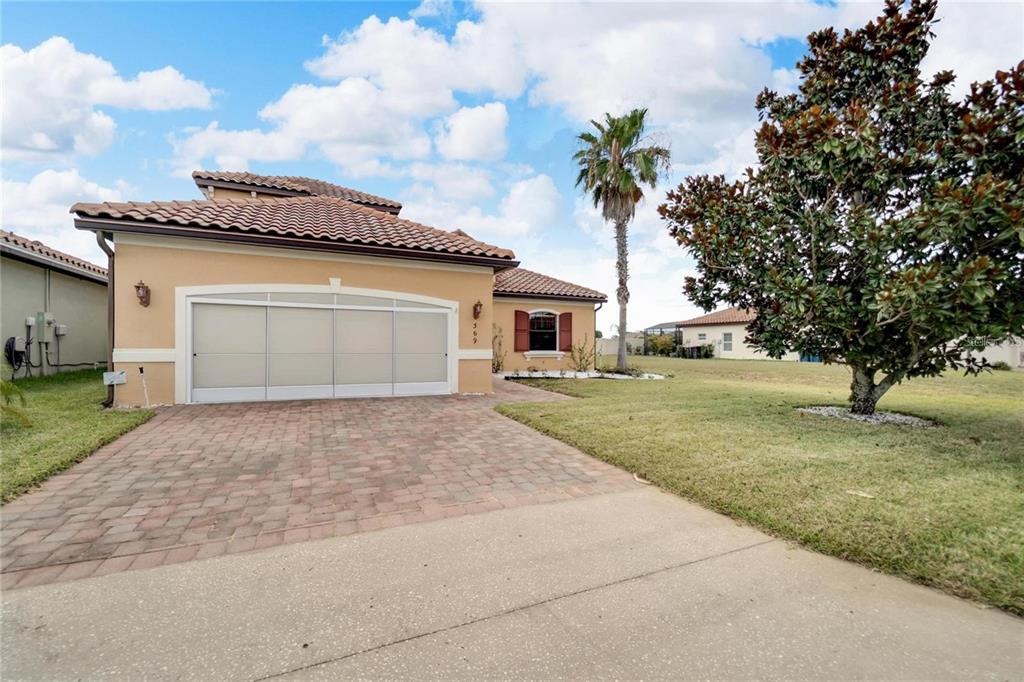 Villa Sorrento Cir, Haines City, FL 33844