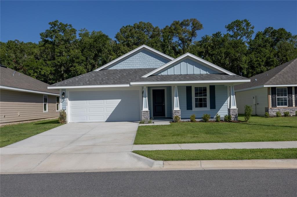 162nd Dr, Alachua, FL 32615