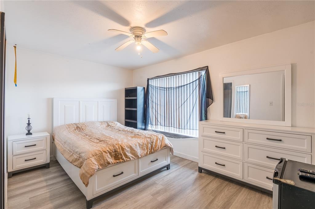 Barwood Dr, Orlando, FL 32839 #1