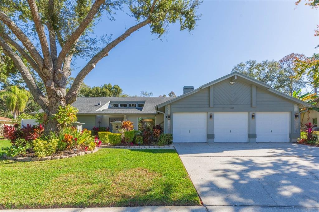 Barrowe Dr, Tampa, FL 33624