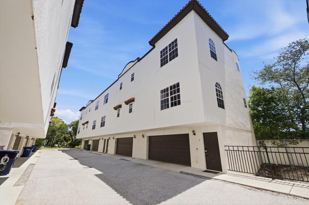 North A St, Tampa, FL 33609