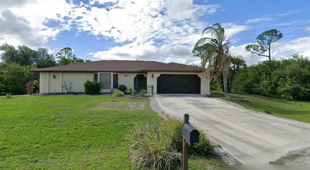 Abhenry Cir, Port Charlotte, FL 33948