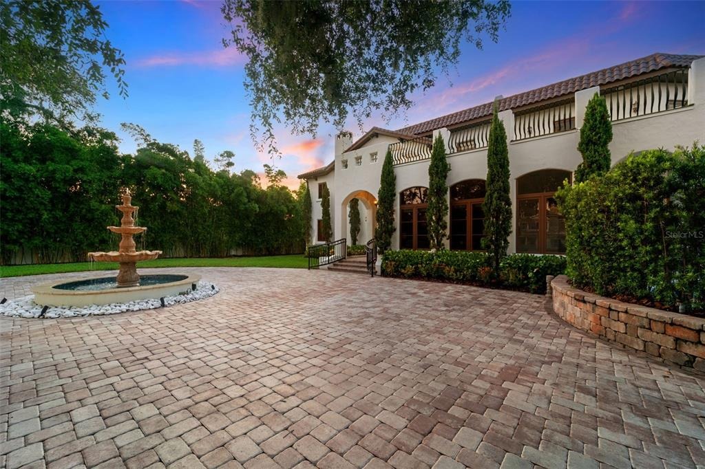 Swann Ave, Tampa, FL 33609