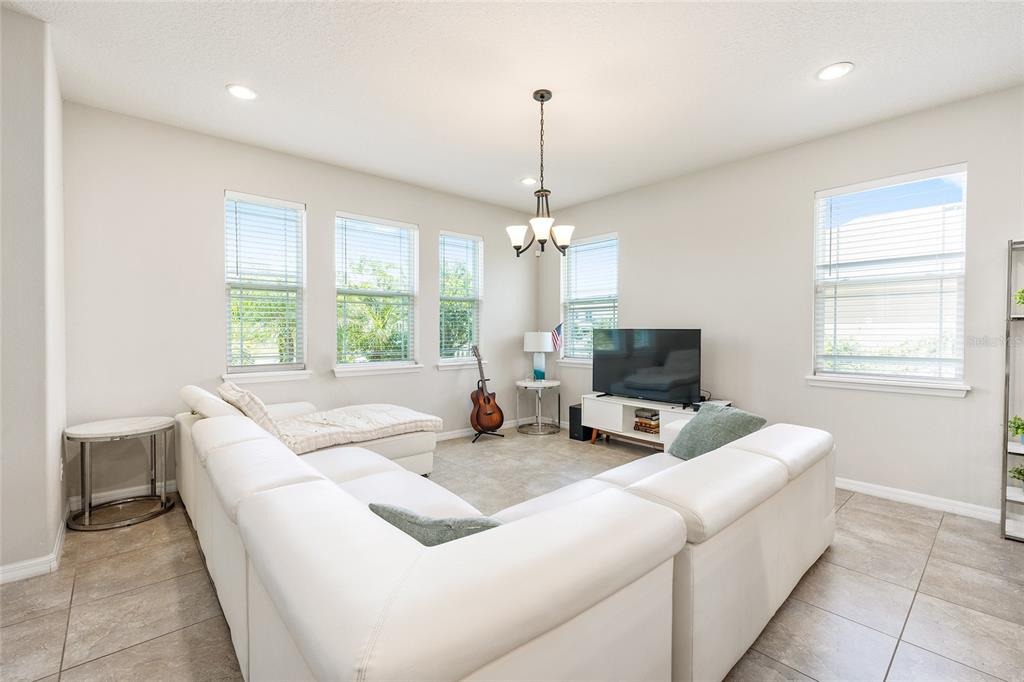 Rapollo Dr, Kissimmee, FL 34741 #1