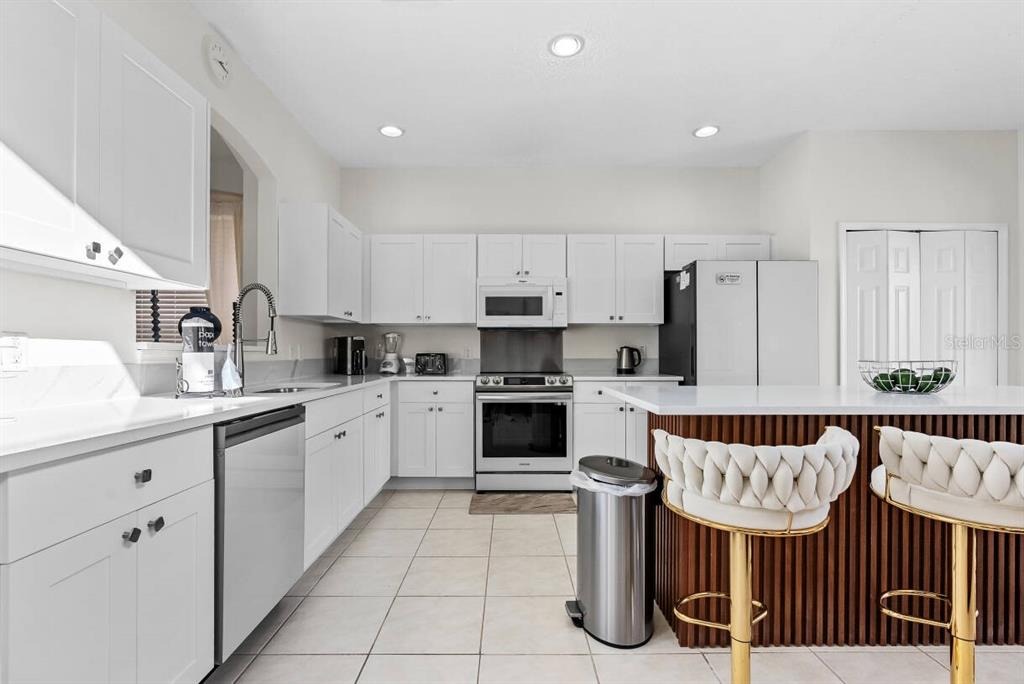 Golden Beach Ct, Kissimmee, FL 34746 #1