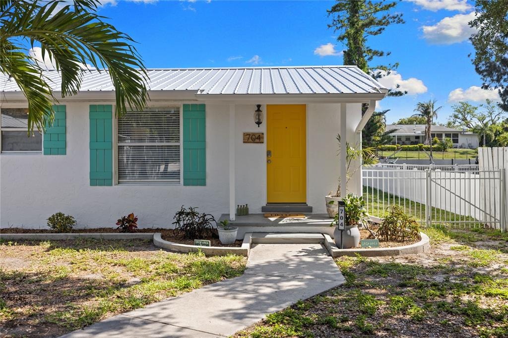 69th Ave, Bradenton, FL 34207