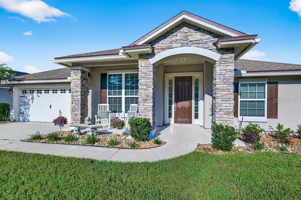 Moonlit Walk Cir, Yulee, FL 32097
