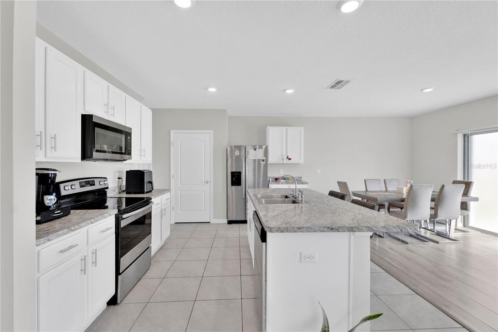 Eagleview Loop, Davenport, FL 33837 #1