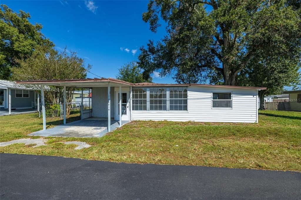 Heath Dr, Zephyrhills, FL 33542