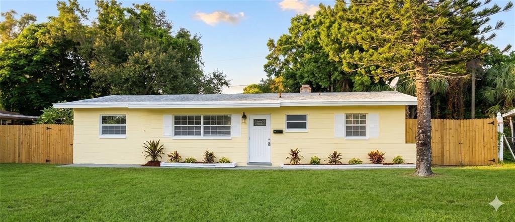 Bluefish Dr, Saint Petersburg, FL 33705