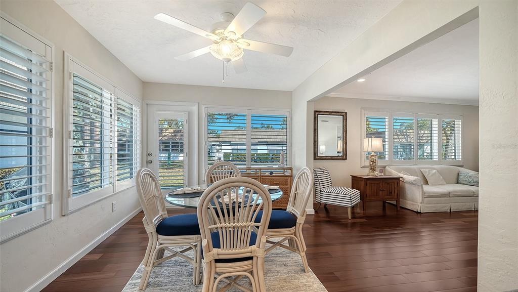 Riverbluff Cir, Sarasota, FL 34231 #1