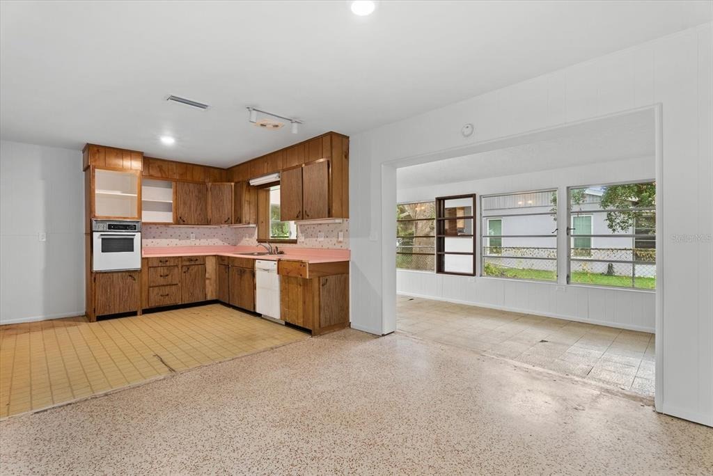 Buchanan Pl, Sarasota, FL 34231 #1