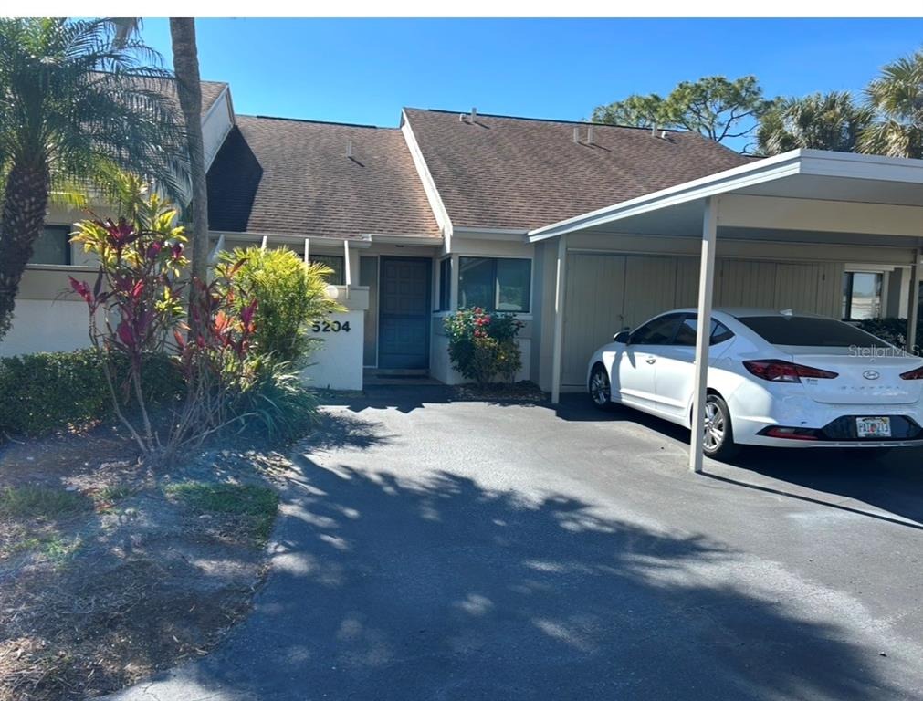 Myrtle Wood , Sarasota, FL 34235