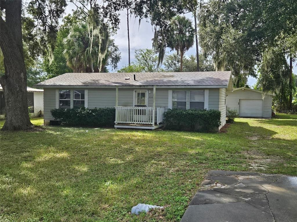 175th Ter, Silver Springs, FL 34488