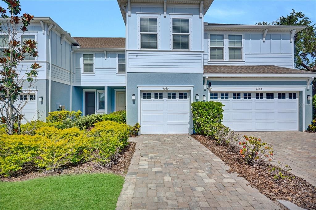 Via Sienna Cir, Sarasota, FL 34243