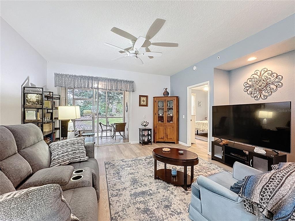 Glenrose Way, Sarasota, FL 34238 #1