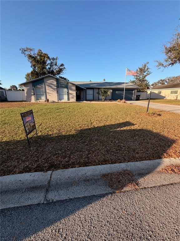 Lady Elaine Dr, Valrico, FL 33594