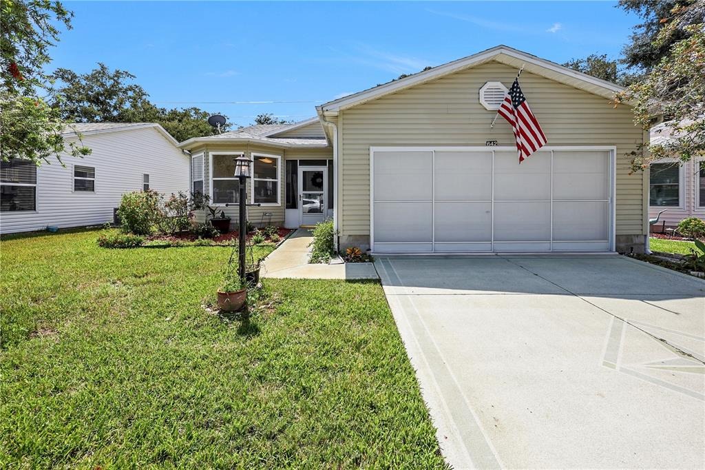 Glen Oaks Dr, Leesburg, FL 34748