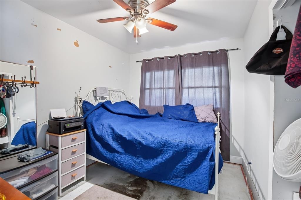59th St, Saint Petersburg, FL 33707 #1