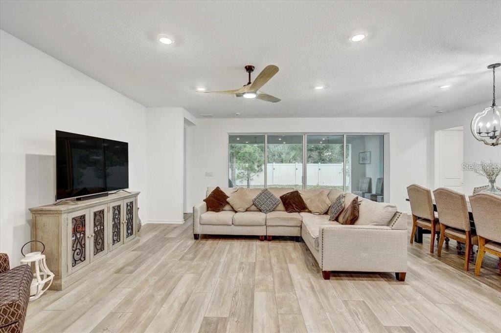 Quail Crest Ct, Valrico, FL 33594 #1