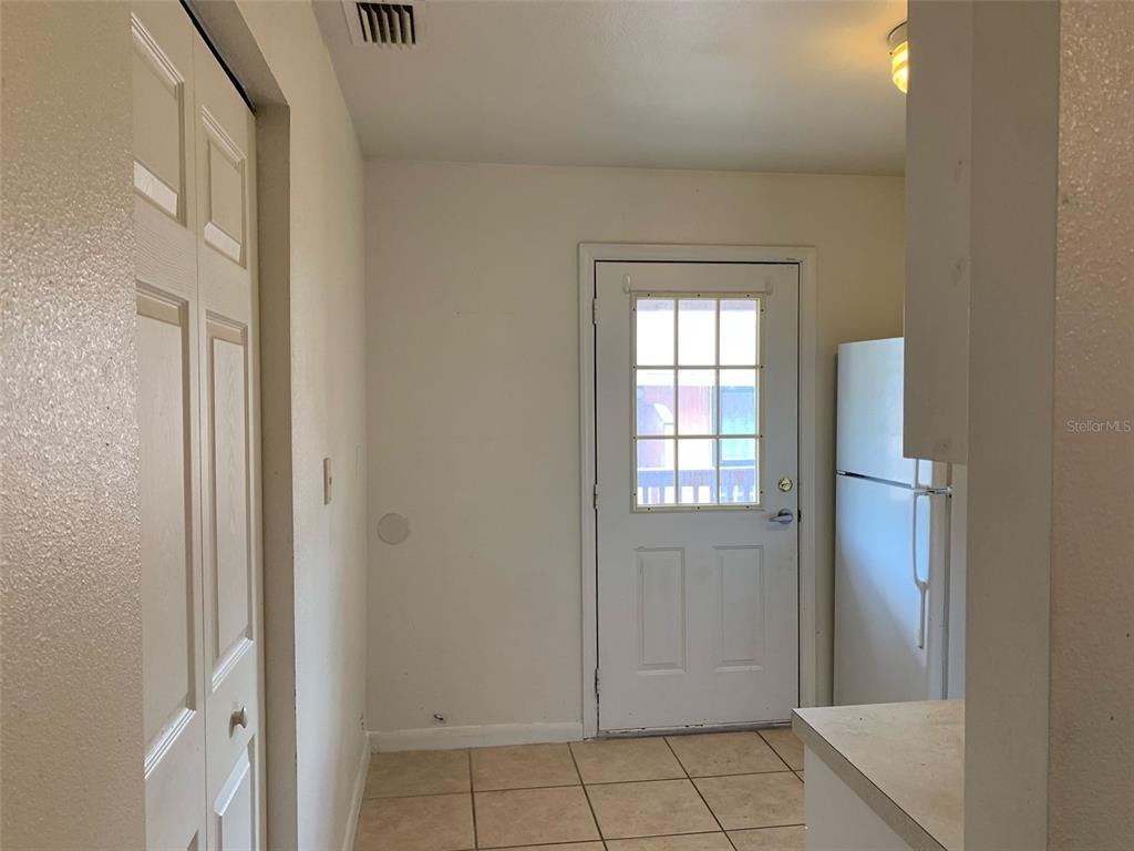 Hibiscus Oak Pl, Tampa, FL 33612 #1