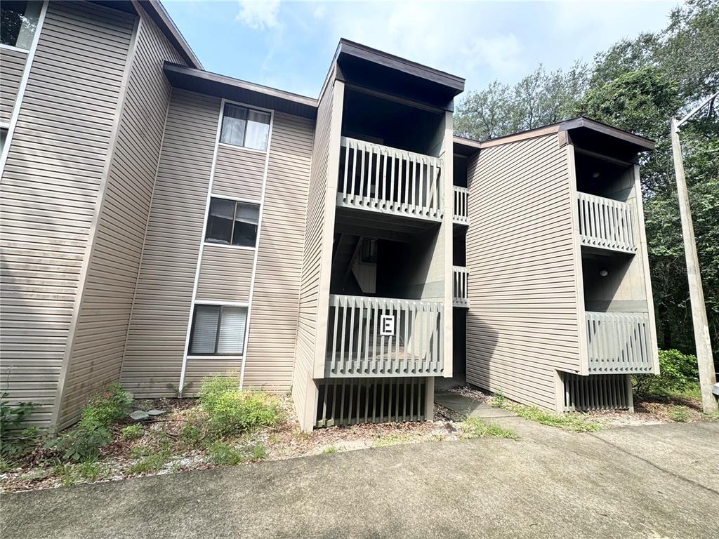 16th Ave, Gainesville, FL 32601