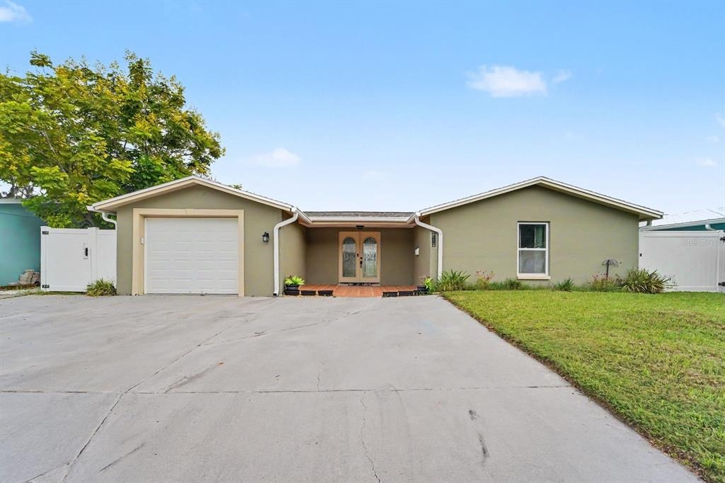 Shell Stream Blvd, New Port Richey, FL 34652