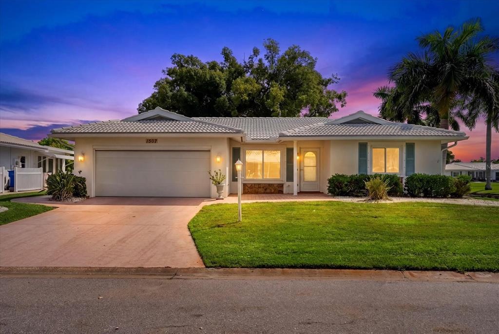 Knollwood Dr, Bradenton, FL 34208