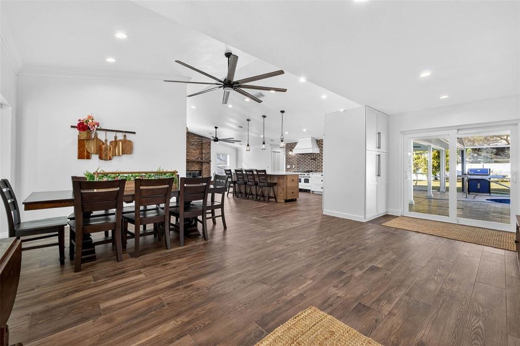 74th Ave, Seminole, FL 33772 #1