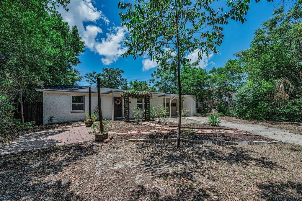 Beacon Square Dr, Holiday, FL 34691