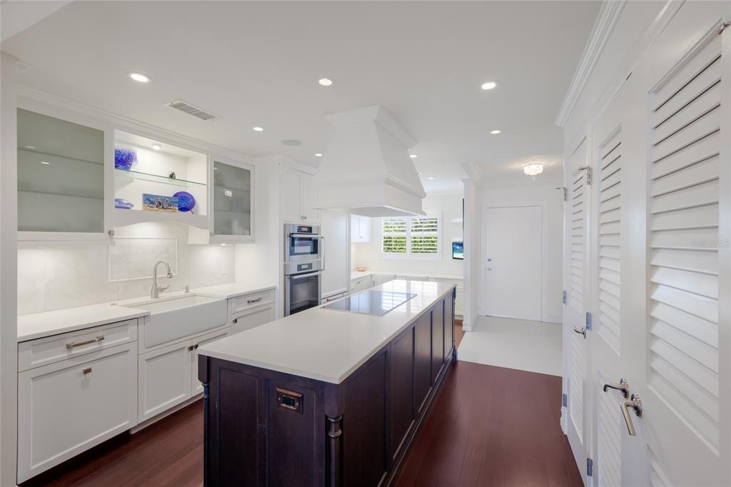 Gulf Of Mexico Dr, Longboat Key, FL 34228 #1