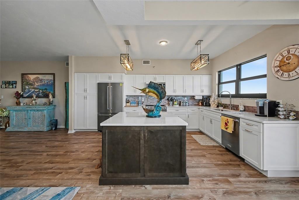 Eagles Point Cir, Sarasota, FL 34231 #1