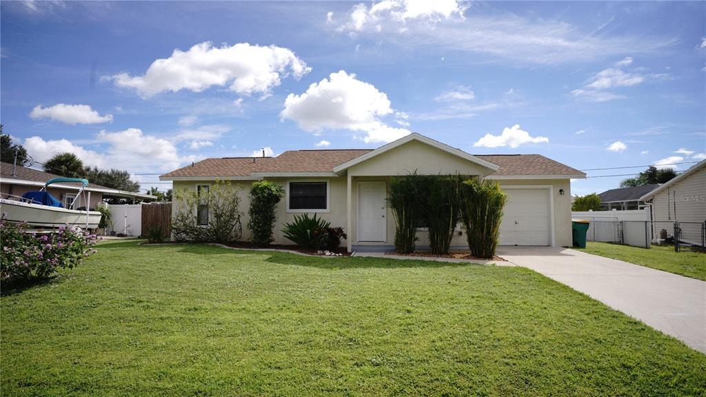 Fletcher St, Port Charlotte, FL 33954