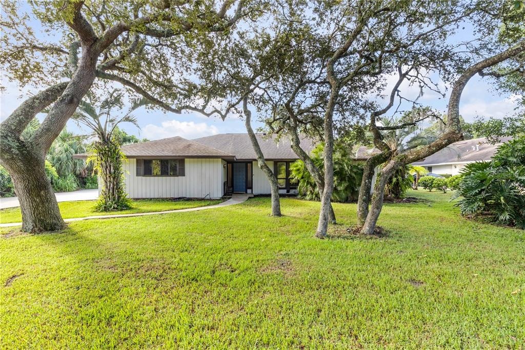 Club House Blvd, New Smyrna Beach, FL 32168