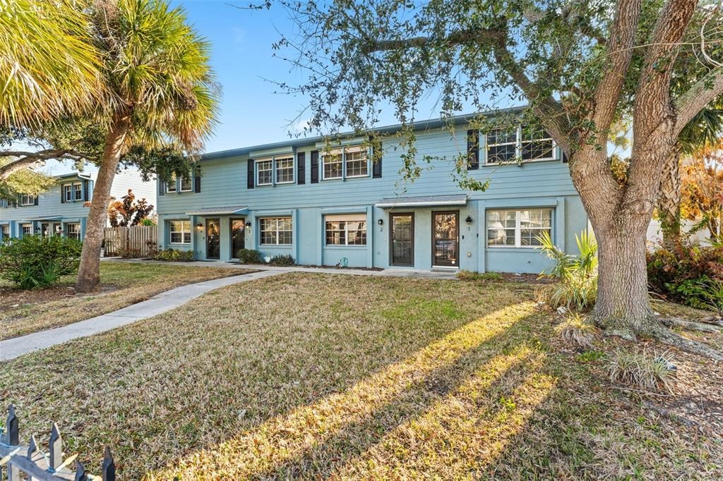 Pine St, New Smyrna Beach, FL 32169