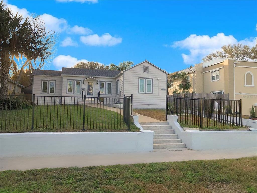 Oleander Ave, Daytona Beach, FL 32118