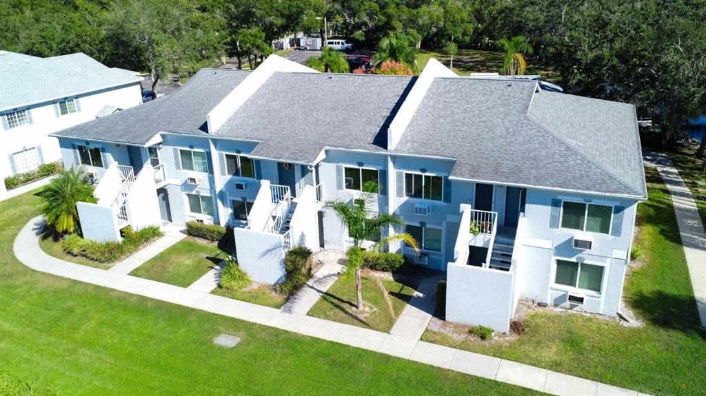 Dolphin Dr, Tampa, FL 33617